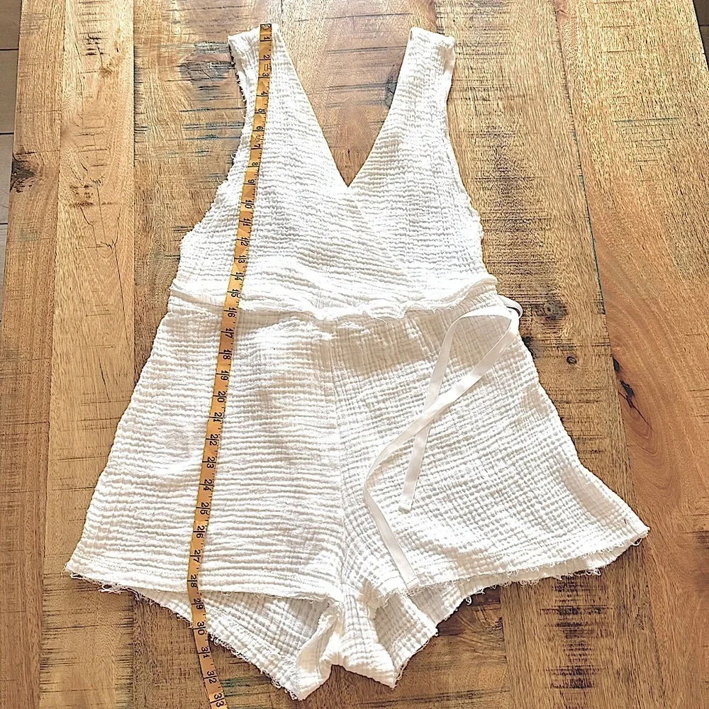 Spiritual Gangster White Gauze Romper Size Small - Picture 7 of 14